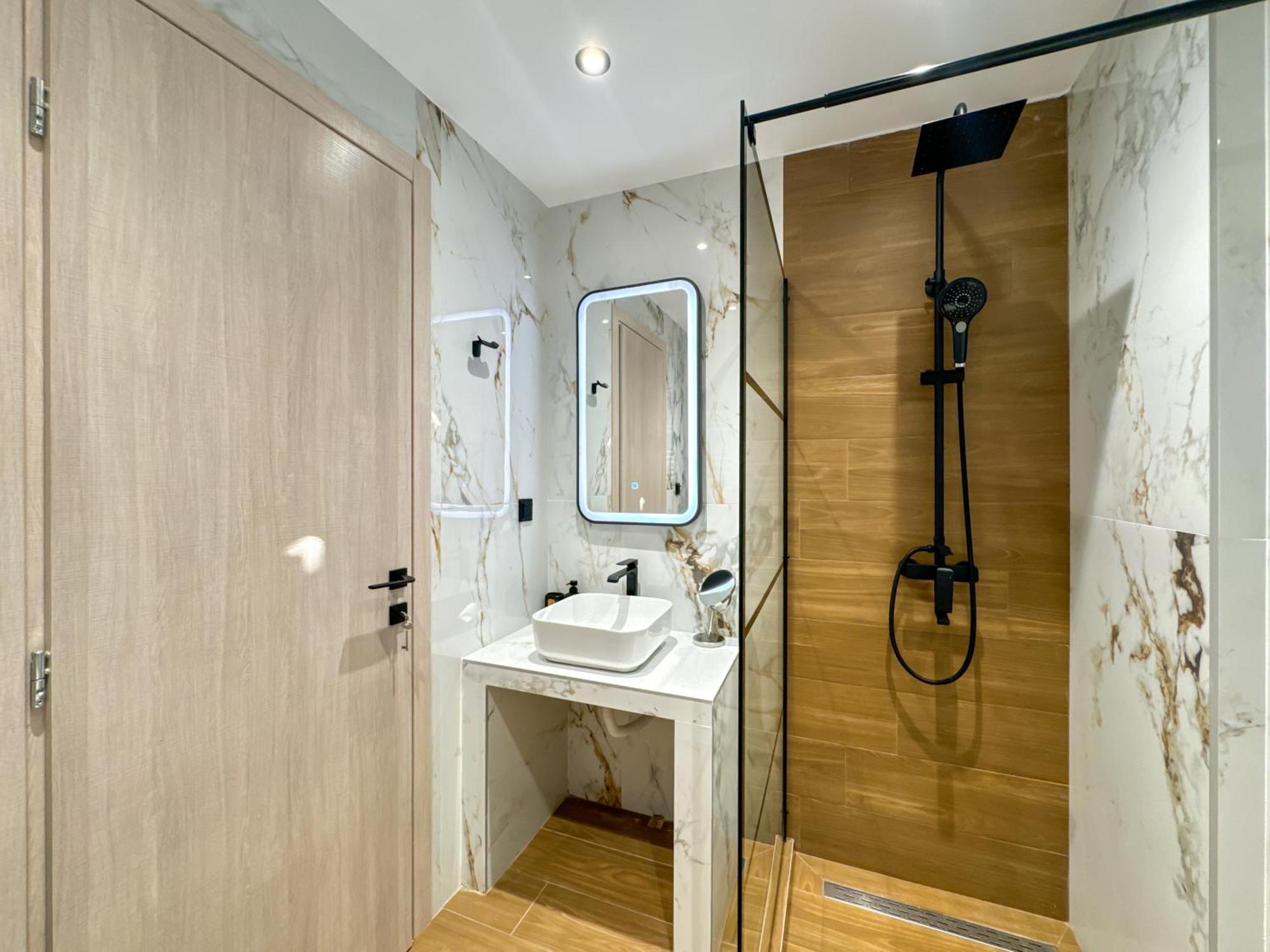 Luxury Downtown Apartment D1 Thessaloniki Exterior photo